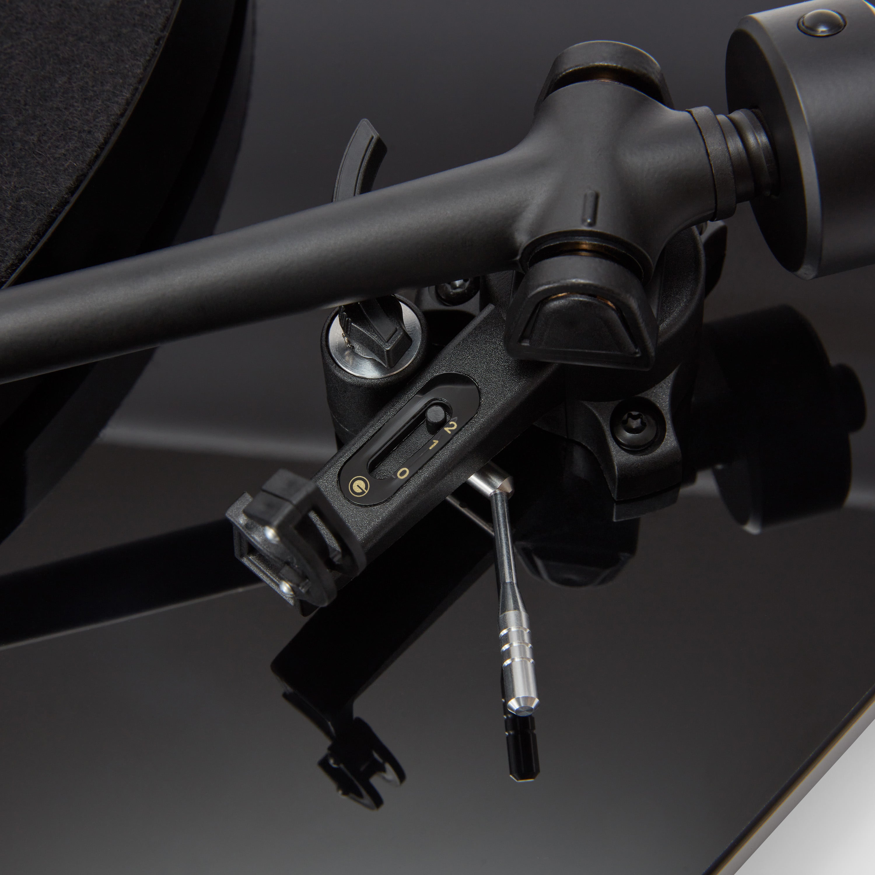 Goldring GR3 Turntable