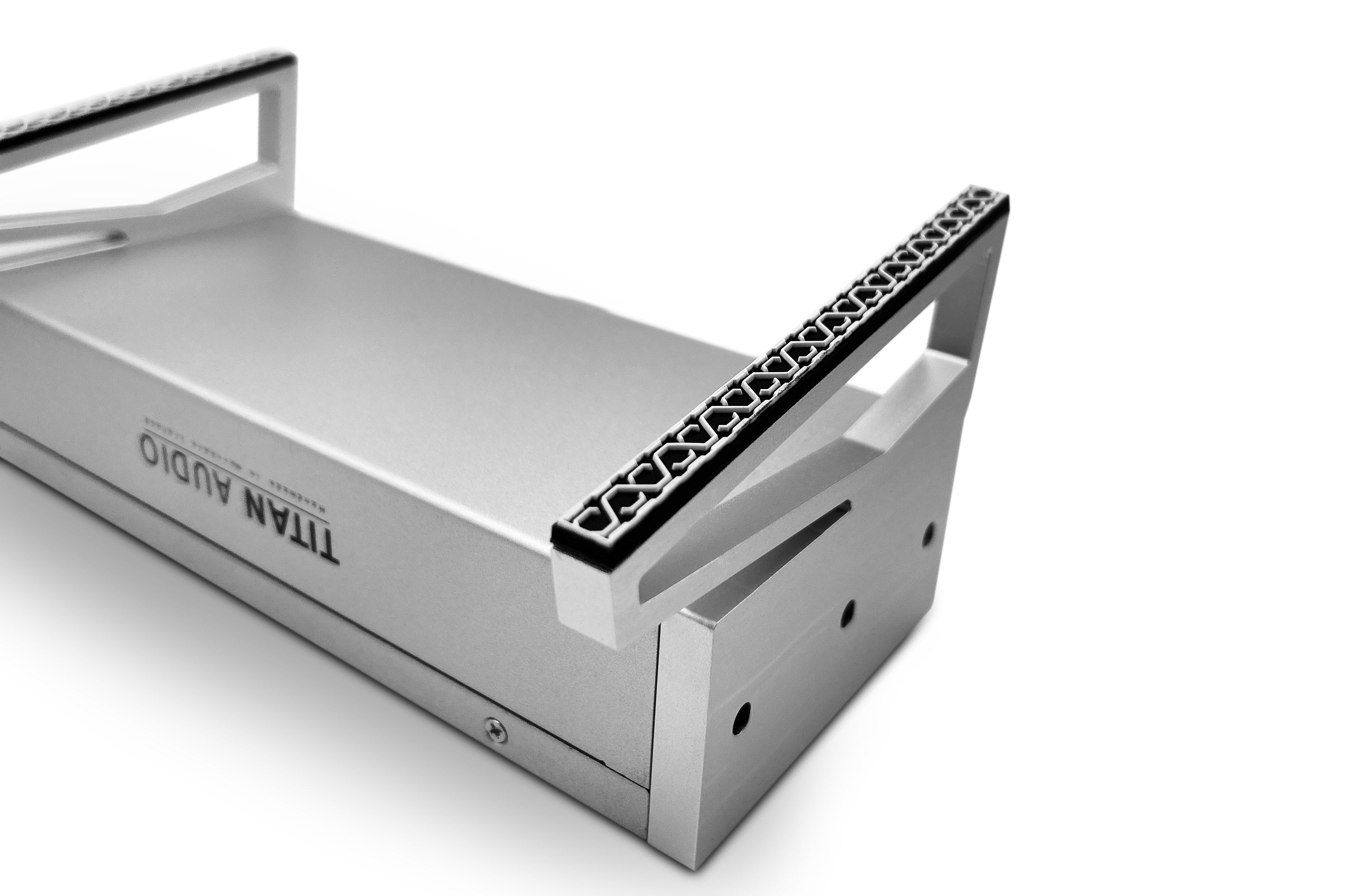 Titan Audio Eros v.2 Mains Block