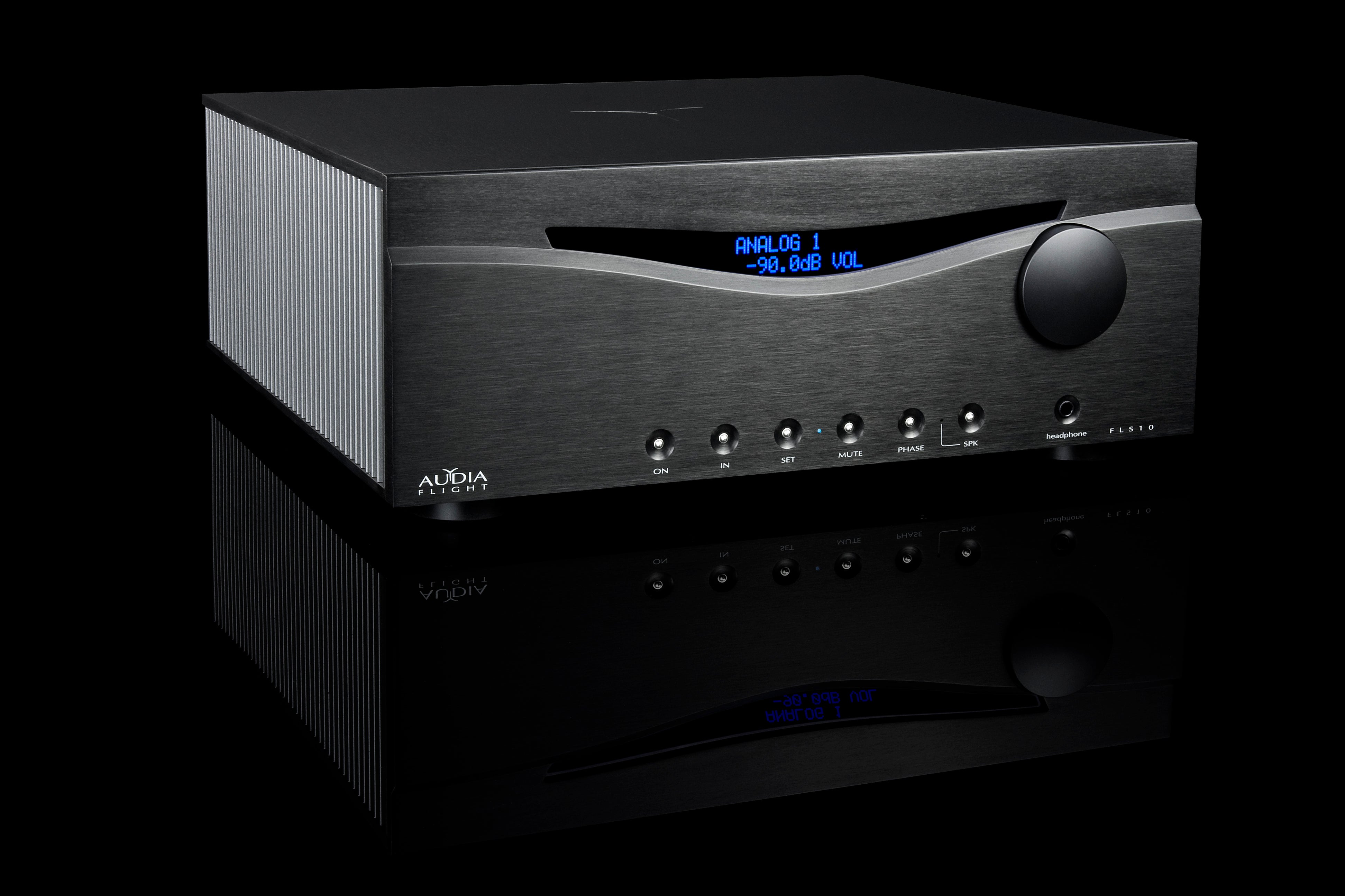 Audia Flight FLS 10 Fully Balanced Stereo Integrated Amplifier w/ Phono and DAC Boards