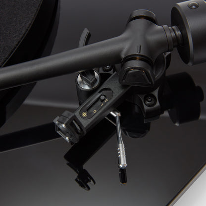 Goldring GR3 Turntable