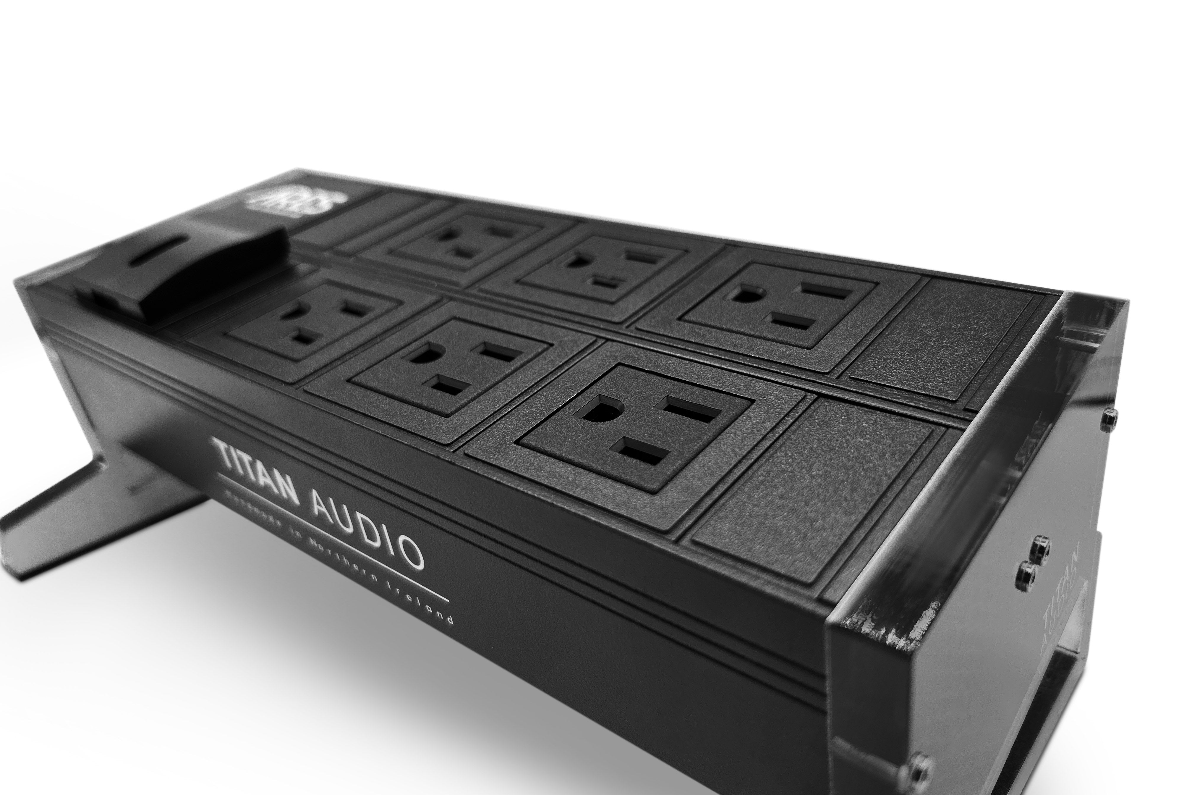 Titan Audio Ares Mains Block