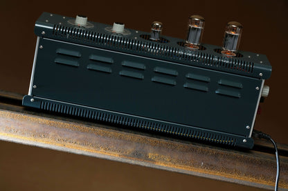 THÖRESS F2a11 Integrated Amplifier