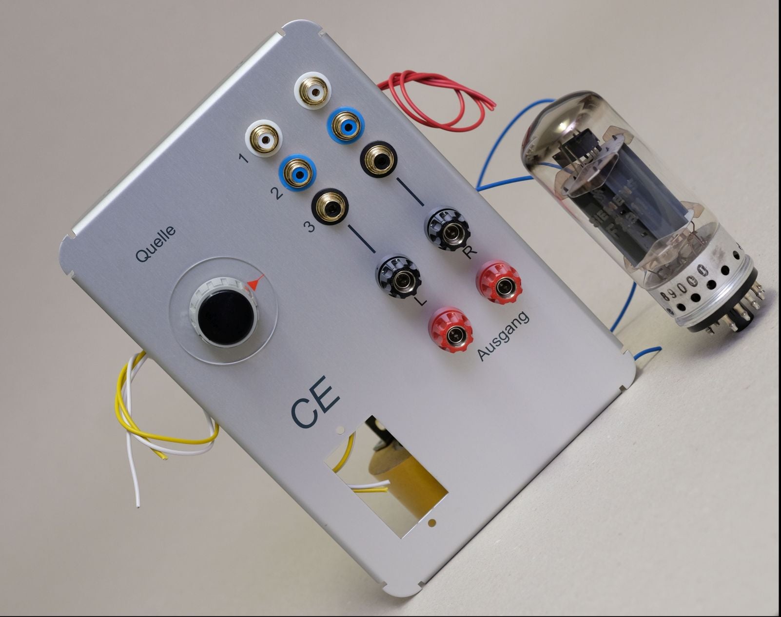 THÖRESS F2a11 Integrated Amplifier