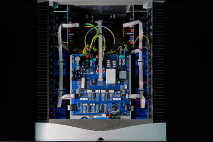 Audia Flight Strumento no.4 mk2 Stereo Power Amplifier